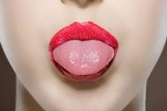 從舌苔上能看出什么??？看舌苔知病情[多圖]