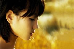 女子養(yǎng)水蛭當寵物 水蛭的功效與作用[多圖]