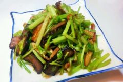 高血壓吃芹菜能降壓嗎？高血壓吃芹菜怎么吃法？[多圖]