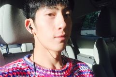 單眼皮怎么變雙眼皮了？單眼皮上面有一條線[多圖]