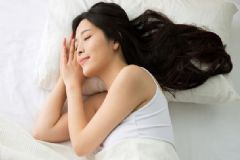晚上睡覺開空調(diào)好嗎？開空調(diào)睡覺要注意什么？[多圖]