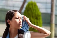 容易出汗是什么原因？出汗多怎么調(diào)理？[多圖]