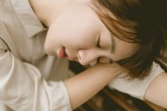 16歲月經(jīng)不規(guī)律正常嗎？16歲月經(jīng)不規(guī)律怎么辦？[多圖]