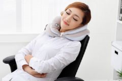 夏天午飯后犯困是什么原因？午飯后多久可以睡覺？[多圖]