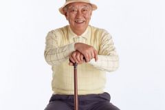 膝蓋風(fēng)濕痛怎么緩解？風(fēng)濕膝蓋腫痛怎么辦？[多圖]