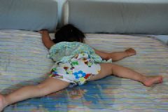 11歲尿床正常嗎？11歲尿床的原因是什么？[多圖]