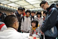 15歲男孩經(jīng)常抽筋怎么辦？15歲男孩小腿抽筋怎么調(diào)理？[多圖]
