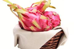 火龍果能和蘋(píng)果一起吃嗎？火龍果和蘋(píng)果可以一起榨汁吃嗎？[多圖]