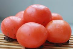 柿子和牛奶能一起吃嗎？柿子和牛奶一起吃會(huì)怎么樣？[多圖]
