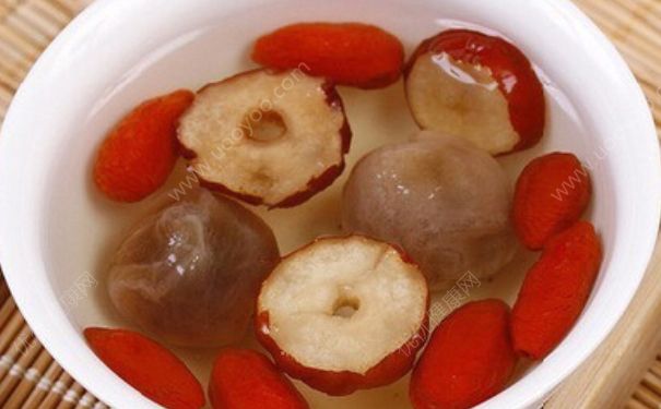 桂圓和枸杞能一起吃嗎？桂圓和枸杞可以泡酒嗎？(1)