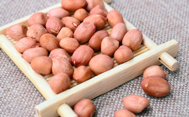 吃花生米對(duì)胃好嗎？花生米對(duì)胃有好處嗎？(2)