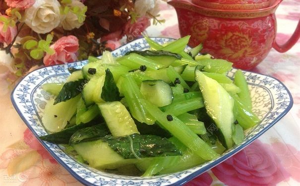 芹菜與黃瓜同食好嗎？芹菜和黃瓜一起吃好不好？(2)