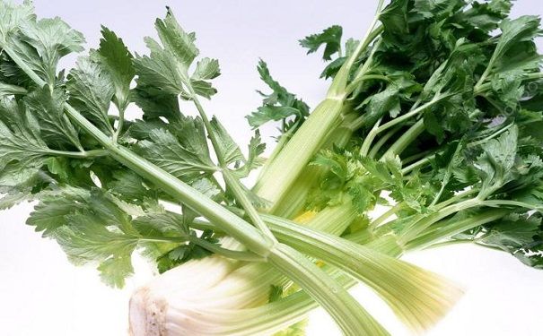 芹菜對皮膚好嗎？吃芹菜能護(hù)膚嗎？(3)