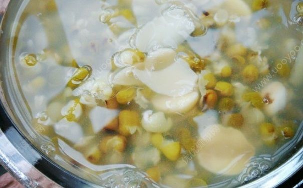 蓮子和綠豆能一起煮嗎？蓮子綠豆湯的功效(2)