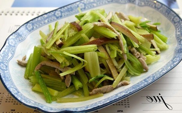 芹菜和豌豆能一起吃嗎？芹菜和豌豆同食好嗎？(4)