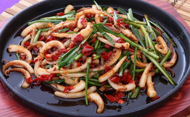 韭菜能和魷魚一起吃嗎？魷魚和韭菜能一起炒嗎？(4)