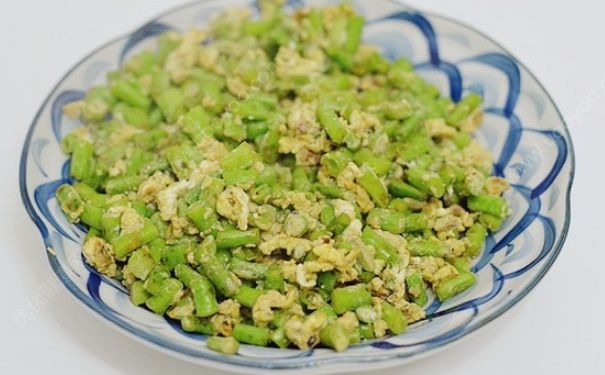 豇豆能和雞蛋一起吃嗎？豇豆炒雞蛋的做法(3)
