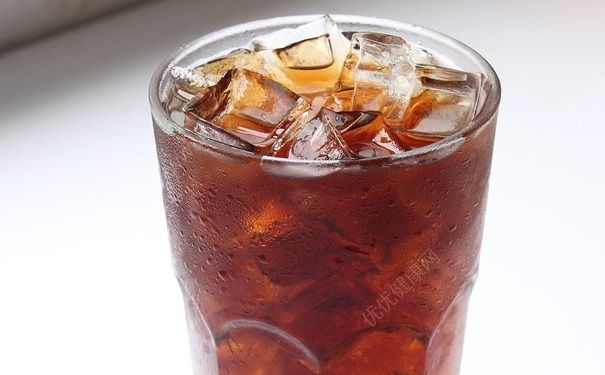 開(kāi)蓋的碳酸飲料能放多久？開(kāi)蓋的飲料多久不能喝？(4)