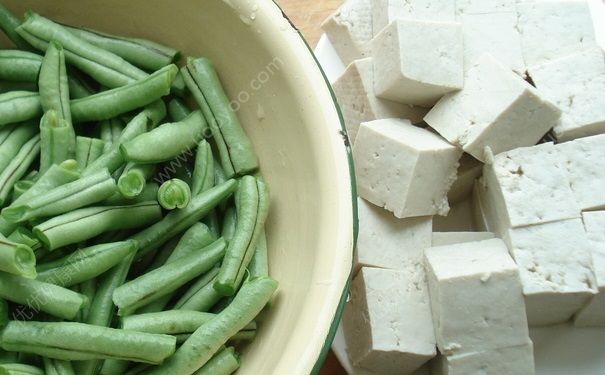 豆角能和豆腐一起燉嗎？豆角燉豆腐怎么做好吃？(4)