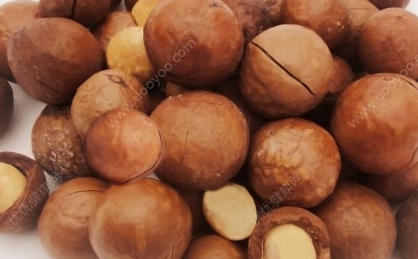 夏威夷果的功效與作用有哪些？吃夏威夷果有什么好處？(1)