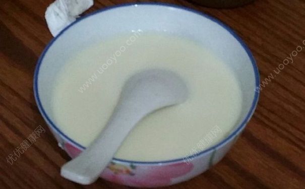 梨子配牛奶可以喝嗎？梨子汁和牛奶能一同食用嗎？(1)