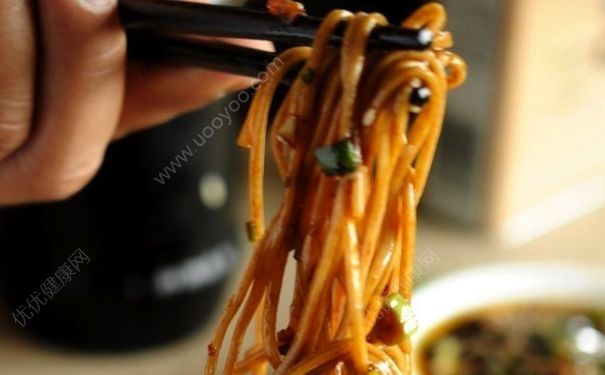 熱干面的熱量高嗎？一碗熱干面的熱量是多少？(2)