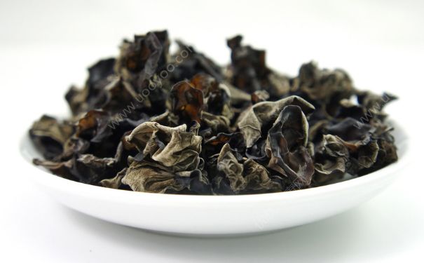 木耳的熱量是多少？木耳的熱量高嗎？(2)