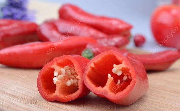 莫文蔚亮相成都 吃辣椒對(duì)身體有什么好處？(16)