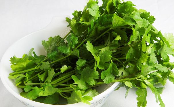 香菜的熱量是多少？香菜的熱量高嗎？(2)