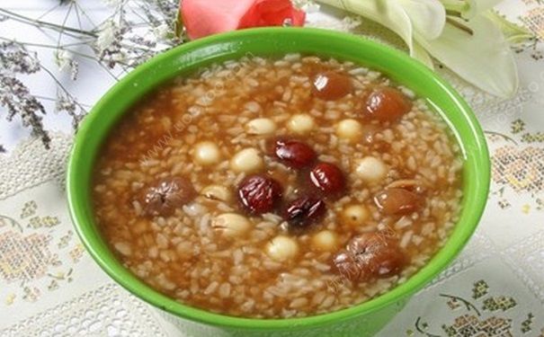 秋天滋陰潤燥吃什么好？秋天吃什么滋陰潤燥？(1)