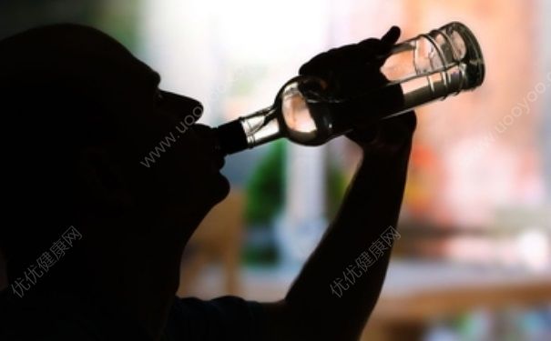 15歲喝酒會(huì)怎么樣？15歲喝酒對(duì)身體有什么危害？(5)