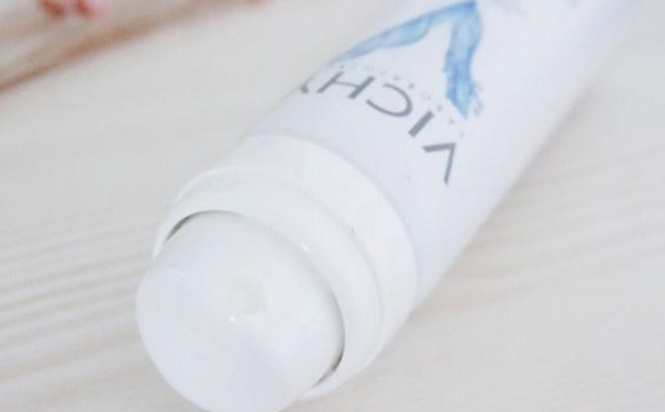 薇姿噴霧能帶上飛機(jī)嗎？薇姿噴霧可以帶上飛機(jī)嗎？(1)