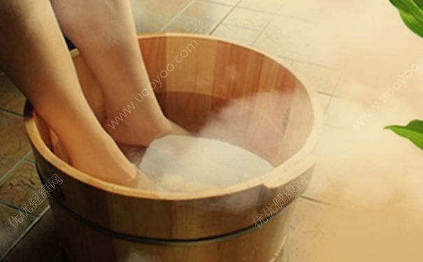 女人來大姨痛應(yīng)該怎么辦？經(jīng)期怎樣做能緩解疼痛？(4)
