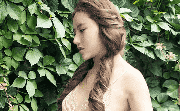 女孩天生平胸怎么辦？女孩平胸怎么豐胸？(1)
