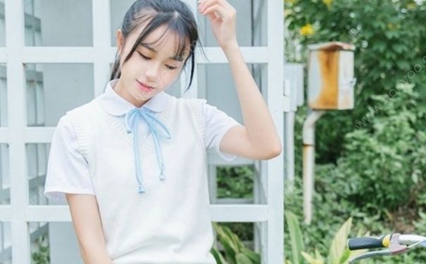 女孩天生平胸怎么辦？女孩平胸怎么豐胸？(4)