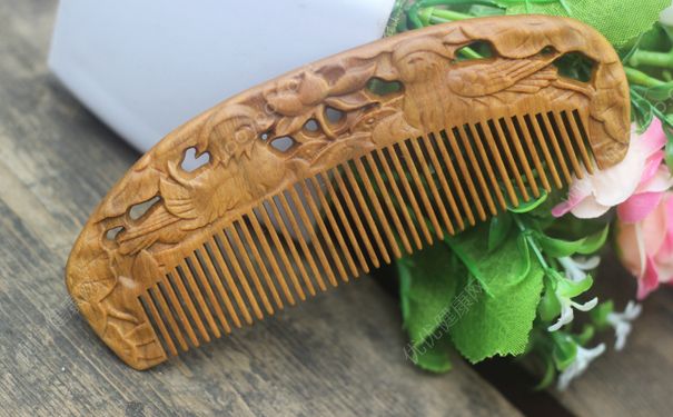秋季脫發(fā)怎么辦？怎么樣才能減少秋季脫發(fā)？(3)