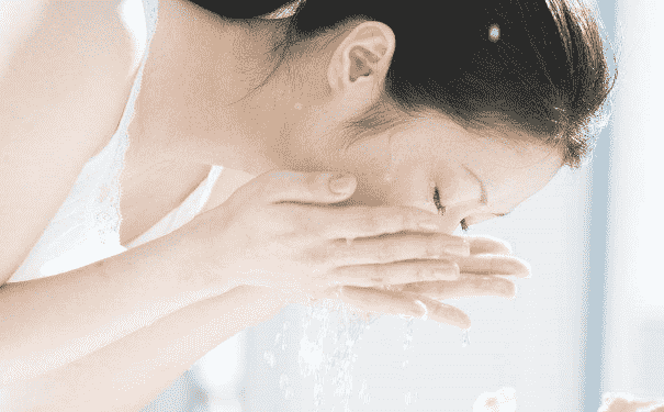 臉色黃得跟大媽一樣怎么辦？臉色黃怎樣調(diào)理？(1)