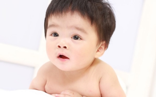寶寶發(fā)育遲緩有哪些癥狀？寶寶發(fā)育遲緩的表現(xiàn)有哪些？(1)