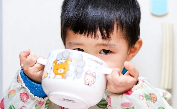 小兒腹瀉的原因有哪些？哪些因素會(huì)導(dǎo)致嬰幼兒腹瀉？(1)