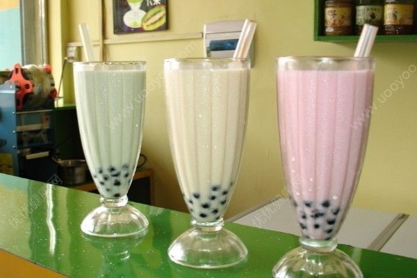 喝奶茶能豐胸嗎？喝奶茶胸部會(huì)不會(huì)豐滿？(1)