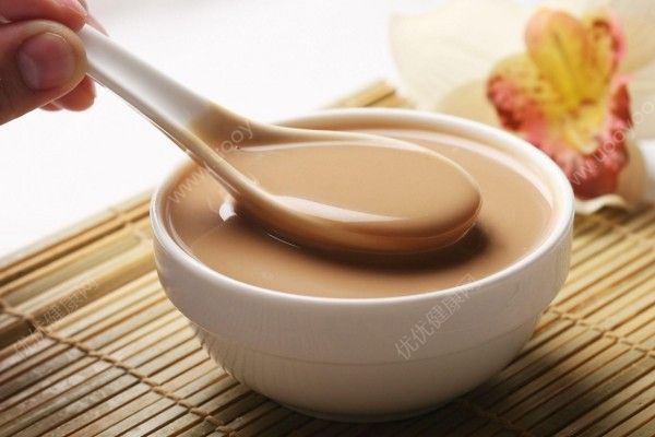 喝奶茶會胸小嗎？奶茶喝多了會平胸嗎？(3)