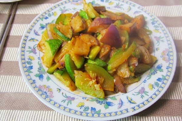 南瓜茄子能一起吃嗎？茄子和南瓜能一起吃嗎？(3)