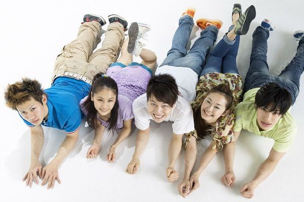 青少年要補(bǔ)鈣嗎？青少年要吃鈣片嗎？(1)