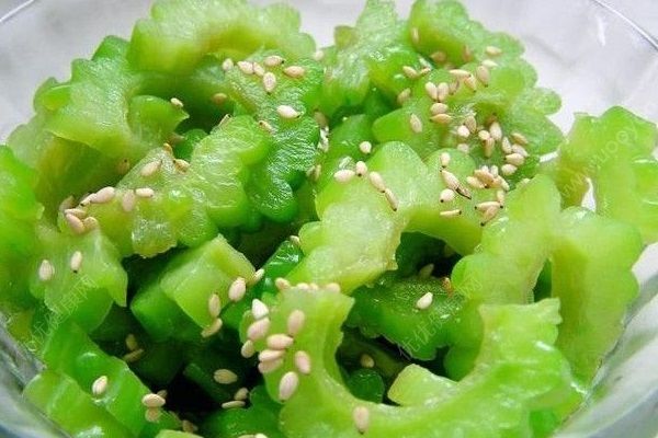 苦瓜和茄子能同時吃嗎？茄子和苦瓜能一起吃嗎？(1)