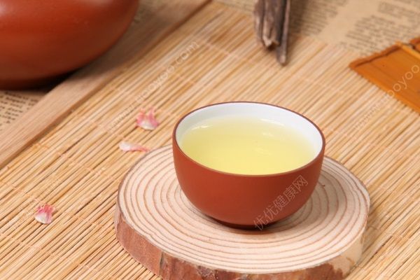 吃楊梅能喝茶嗎？吃楊梅喝茶好嗎？(2)