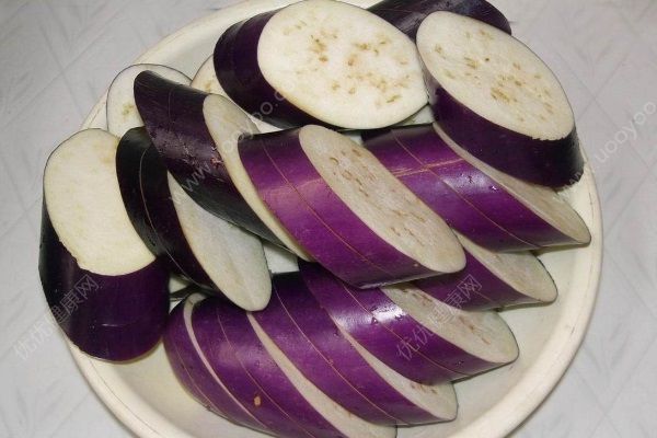 吃茄子會上火嗎？茄子屬于涼性還是熱性？(2)