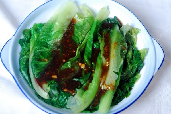 生菜的營養(yǎng)價值有哪些？生菜的功效與作用(4)
