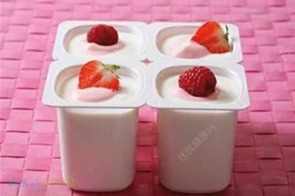 經(jīng)常喝酸奶有什么好處？經(jīng)常喝酸奶的好處有哪些？(4)
