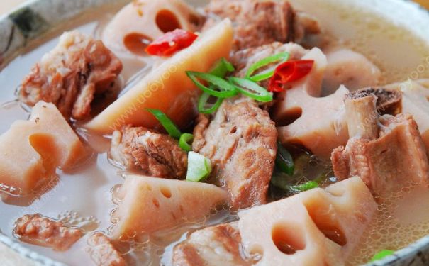 藕可以燉雞嗎？蓮藕燉雞有營(yíng)養(yǎng)嗎？(1)