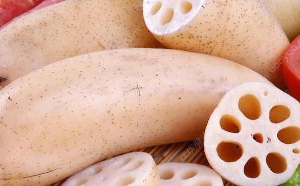 藕里面發(fā)黑能吃嗎？藕發(fā)黑了還能吃嗎？(1)